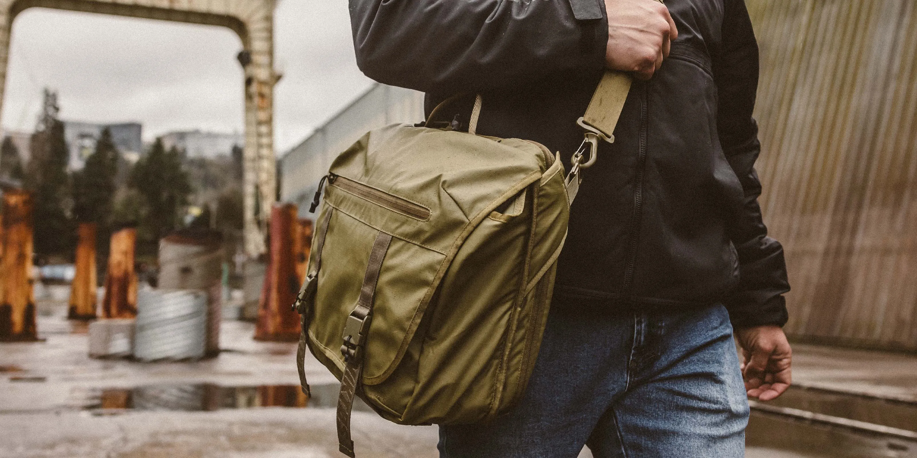 Counteract CCW Messenger Bag