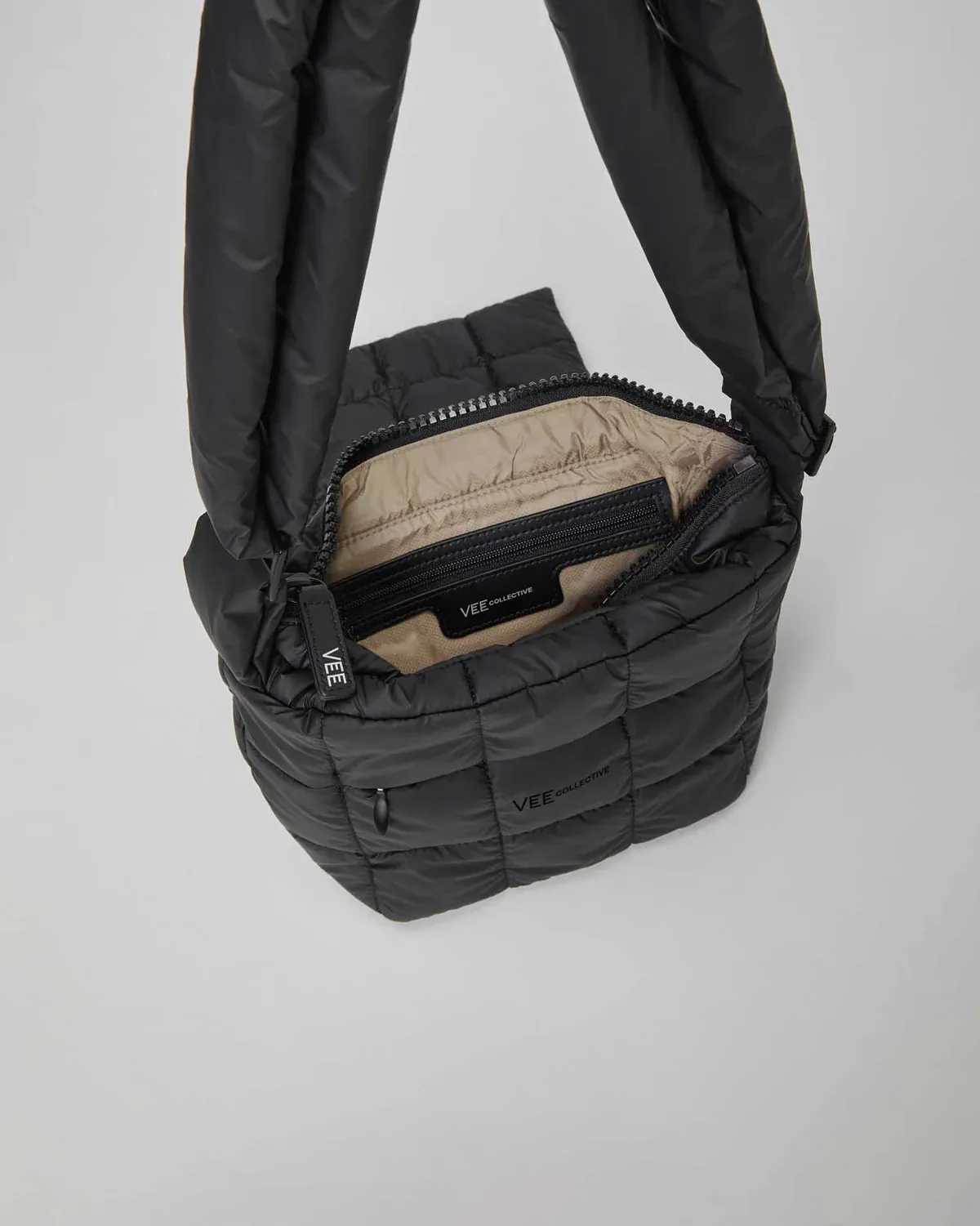 Porter Messenger Bag - Matt Black
