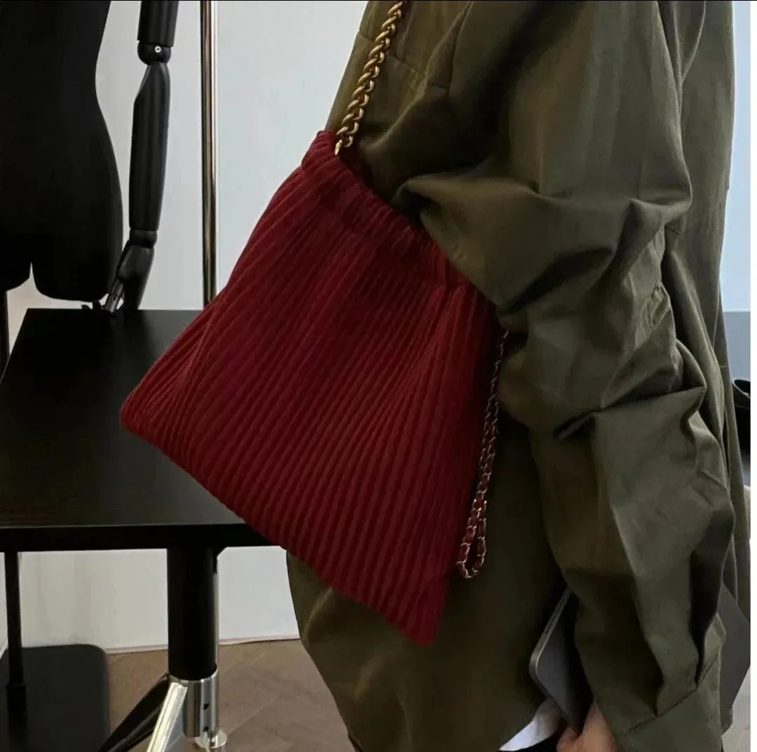 UAKISS  -  Luxury Designer Handbag Women Fashion Pleated Bucket Crossbody Bags Cute Lady Soft Leather Shoulder Bag Messenger Bag Coin Purse