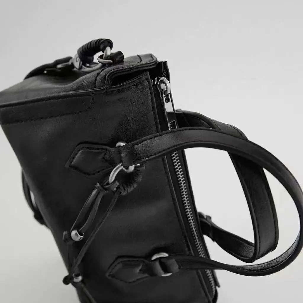 UAKISS  -  PU Leather Shoulder Messenger Bag Women Causal Luxury Handbags and Purse Female Designer Hobos Bag Brand Crossbody Bags