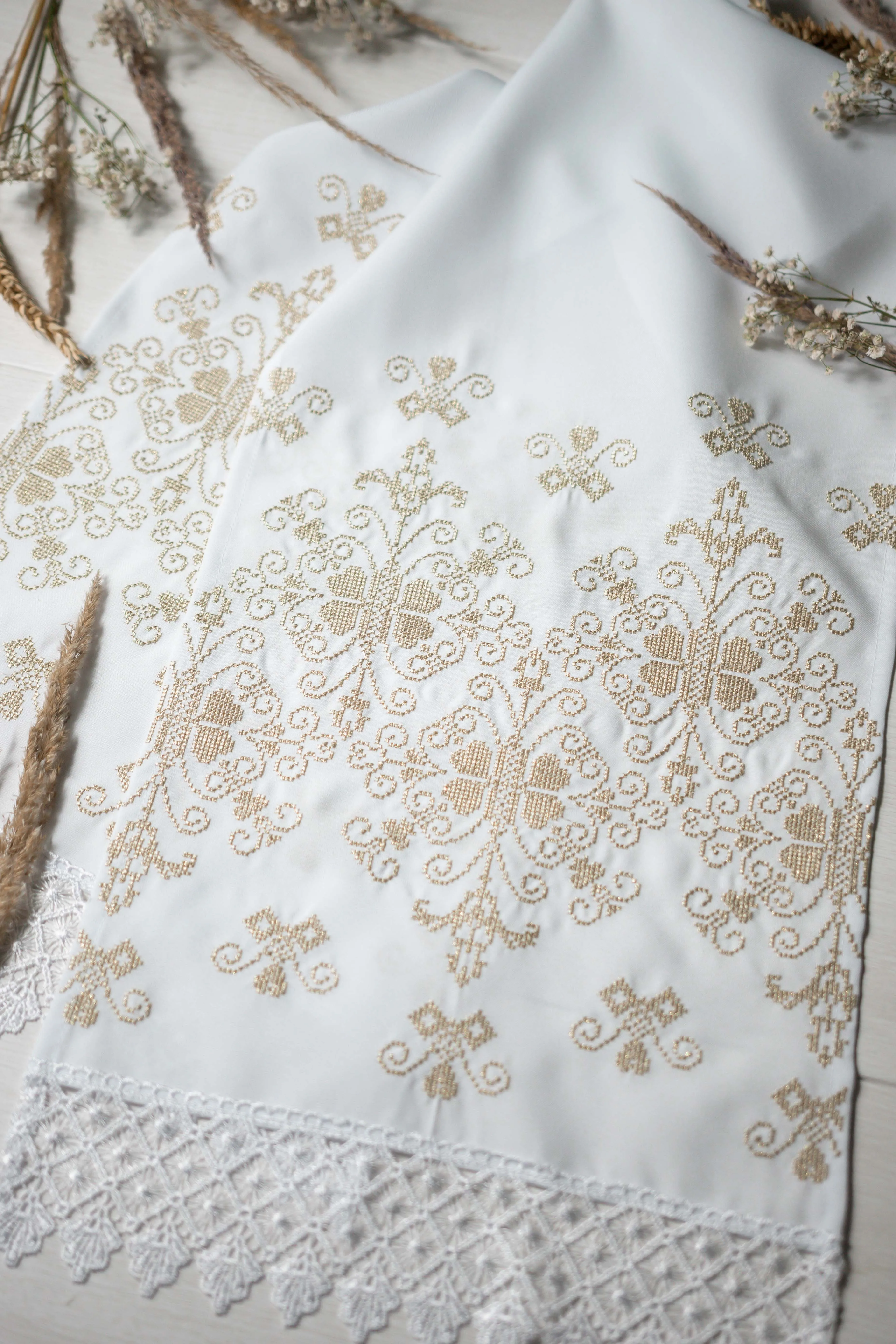 Ukrainian wedding rushnyk